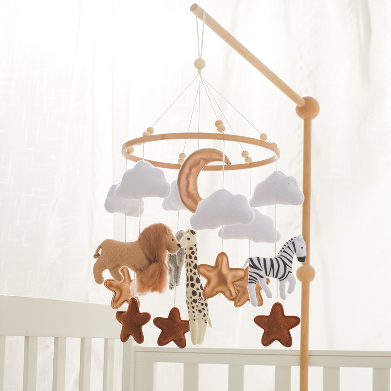 Karuzela do łóżeczka, drewnian – Baby Rattle Toy Set recenzja i cena